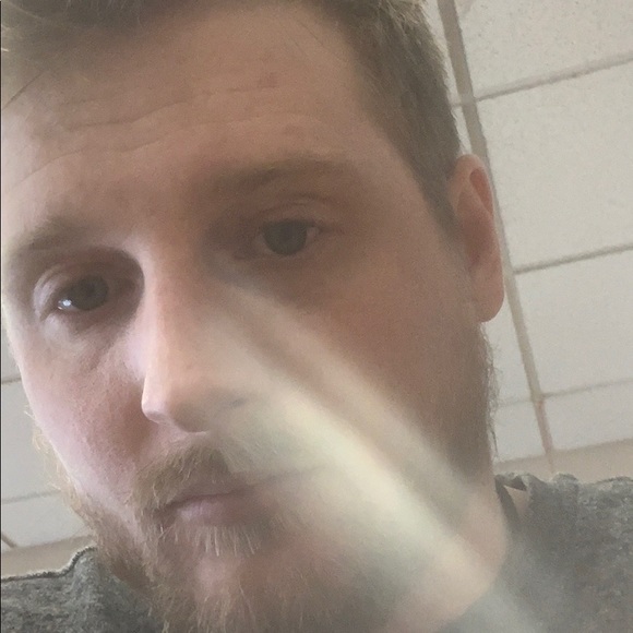 Meet your Posher, Nikolas - Picture 1 of 1